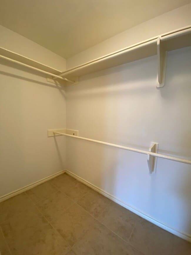 Building Photo - DON'T MISS THIS INCREDIBLE SOUTHSIDE LEASING OPPORTUNITY!