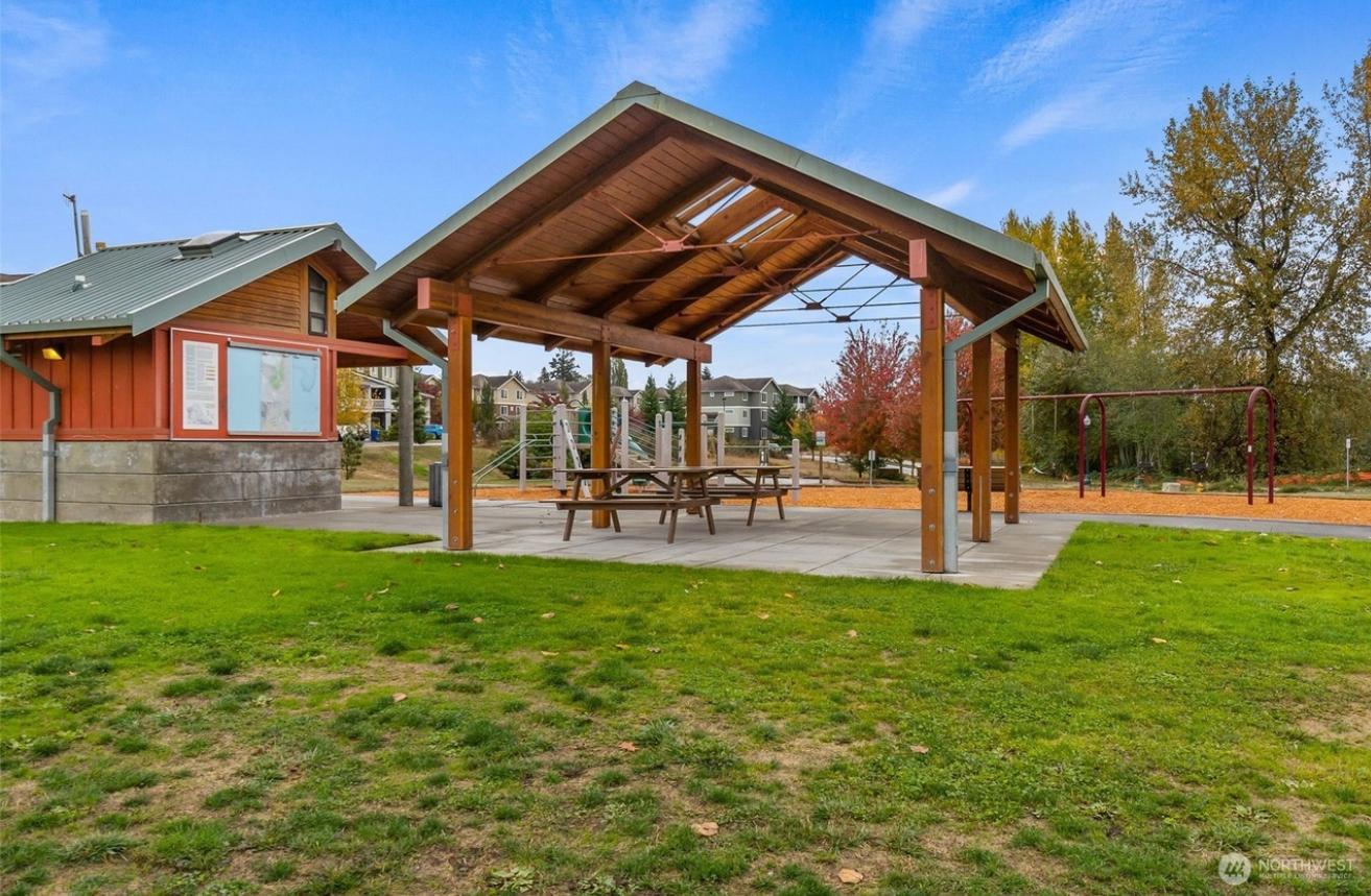 Building Photo - 4425 Briggs Dr SE