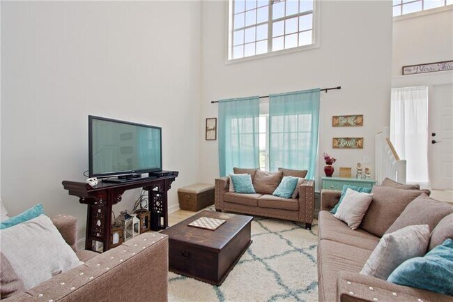 Building Photo - 6885 Barnwell Dr