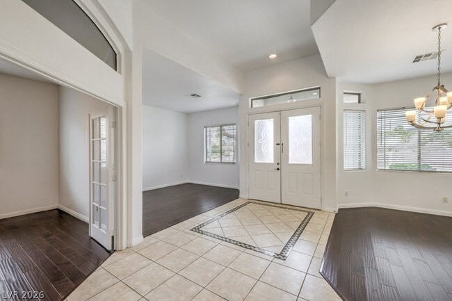 Building Photo - 1393 Romanesca Dr