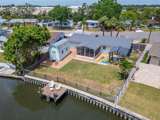 Building Photo - 8702 Driftwood Dr