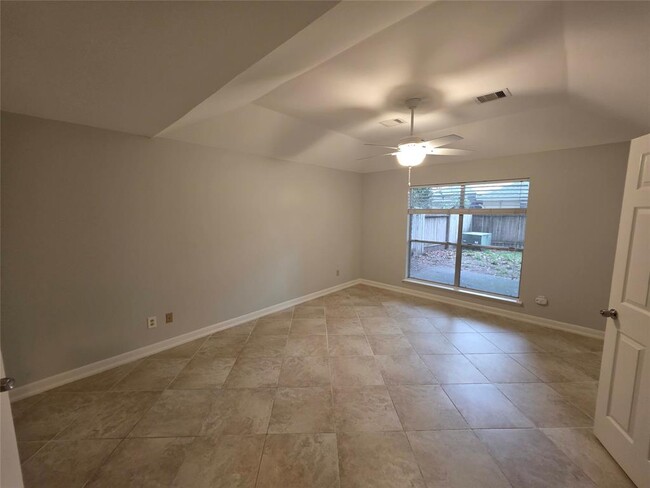 Building Photo - 135 N Dreamweaver Cir