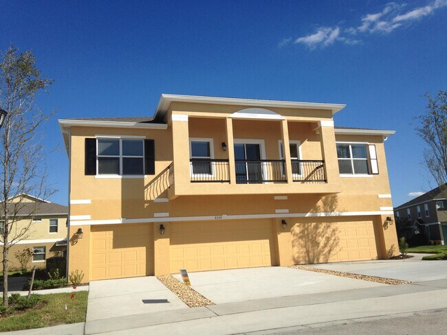 Primary Photo - 6530 S Goldenrod Rd