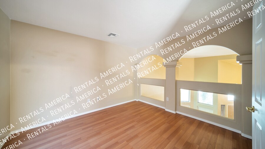 Building Photo - 15352 S Camino Agua Azul