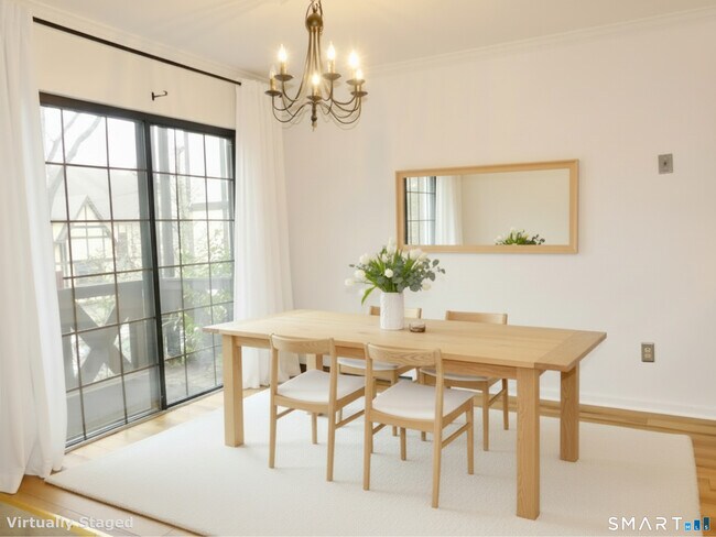 Building Photo - 50 Aiken St