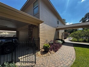 Building Photo - 25542 Richards Rd