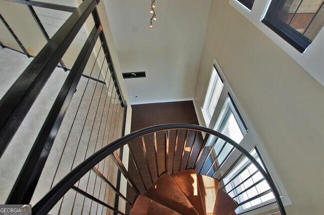 Building Photo - 264 19th St NW