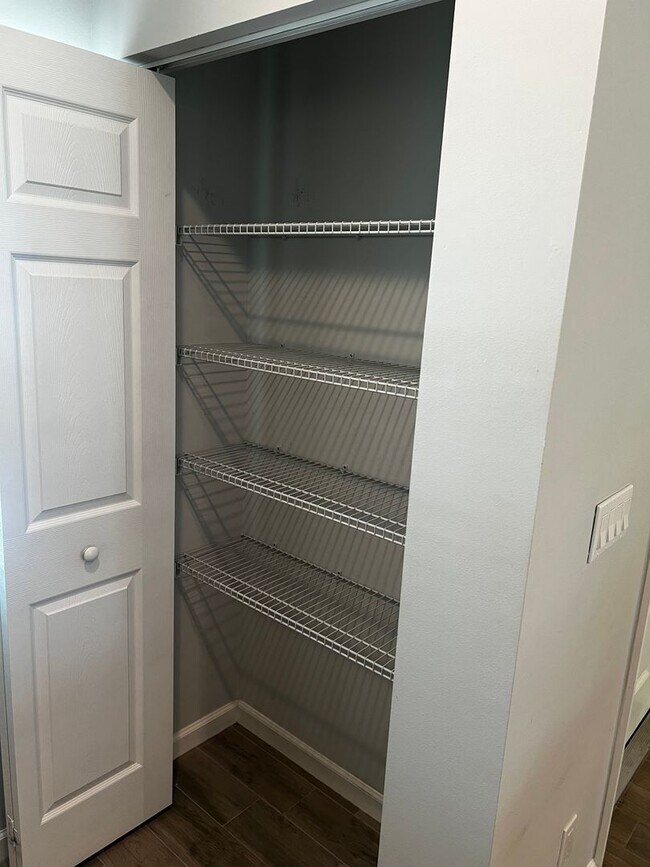 Building Photo - CHARMING 3 BEDROOM, 2 BATH HOME BUILT IN 2022 IN EAST STUART