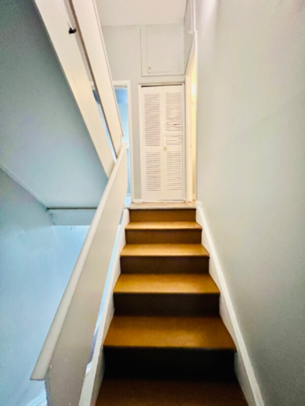 Building Photo - 8884 N 95th St