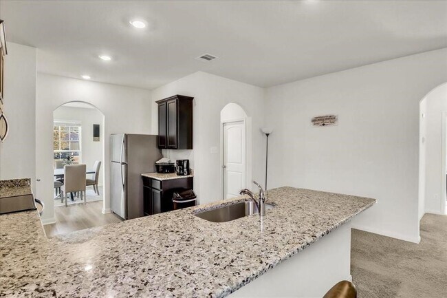 Building Photo - 10815 Humble Gully Run Dr