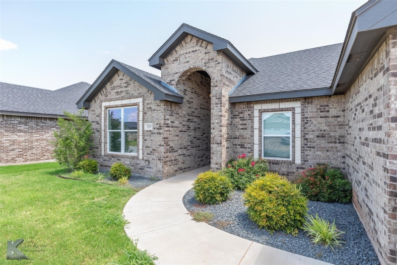 Building Photo - 313 Martis Way