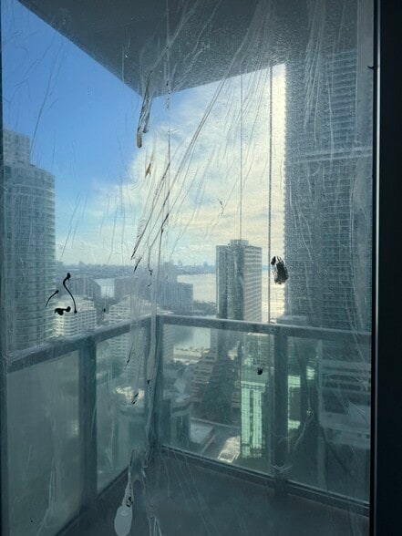 Primary Photo - 1050 Brickell Ave
