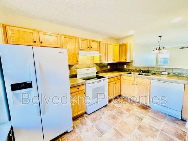 Building Photo - 4405 Carly's Way