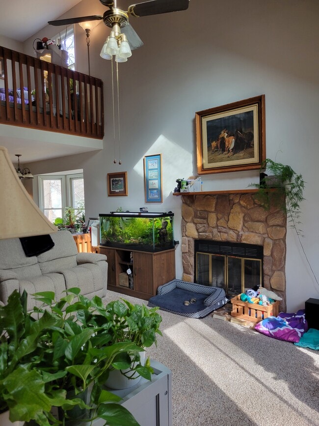 Building Photo - 522 Oak Run Dr