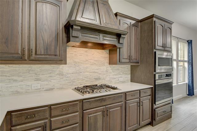 Building Photo - 805 Beeville Ct