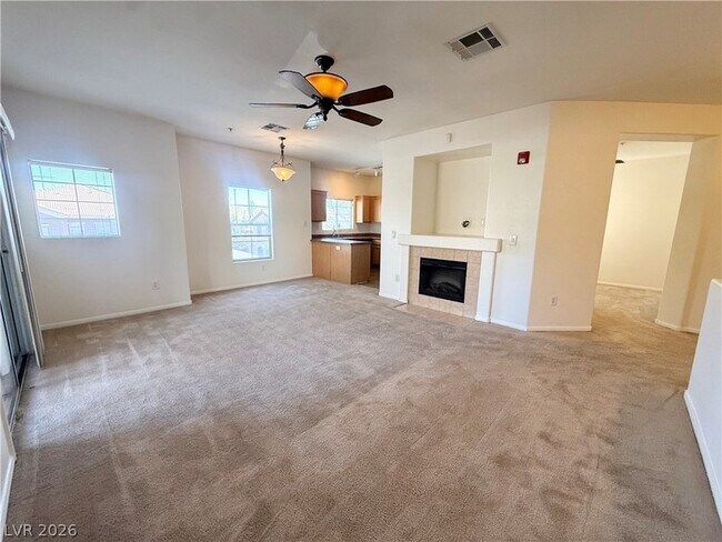 Building Photo - 3915 Legend Hills St