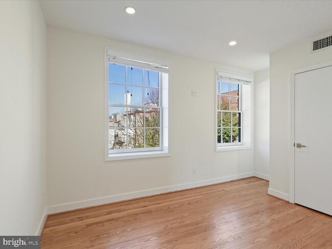 Building Photo - 3604 Prospect St NW