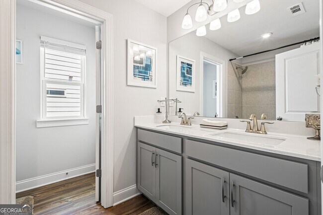 Building Photo - 639 Tigers Eye Ter