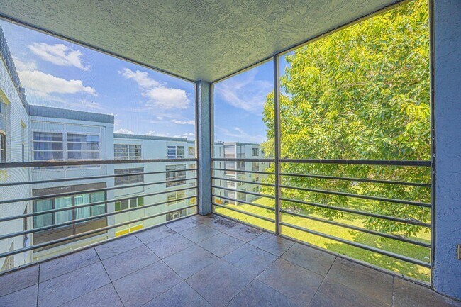 Building Photo - 9440 SW 8th St
