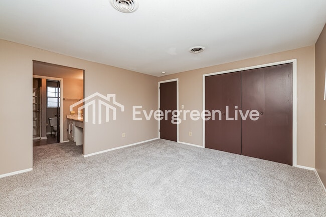 Building Photo - 4418 Procuniar Dr