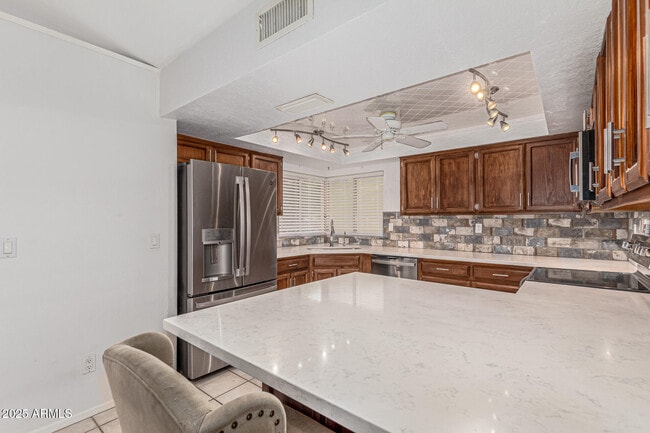 Building Photo - 6243 W Cholla St