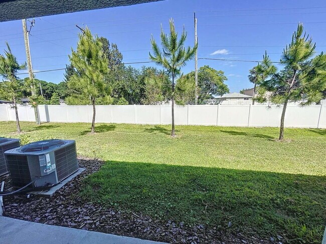 Building Photo - 4461 Globe Thistle Dr