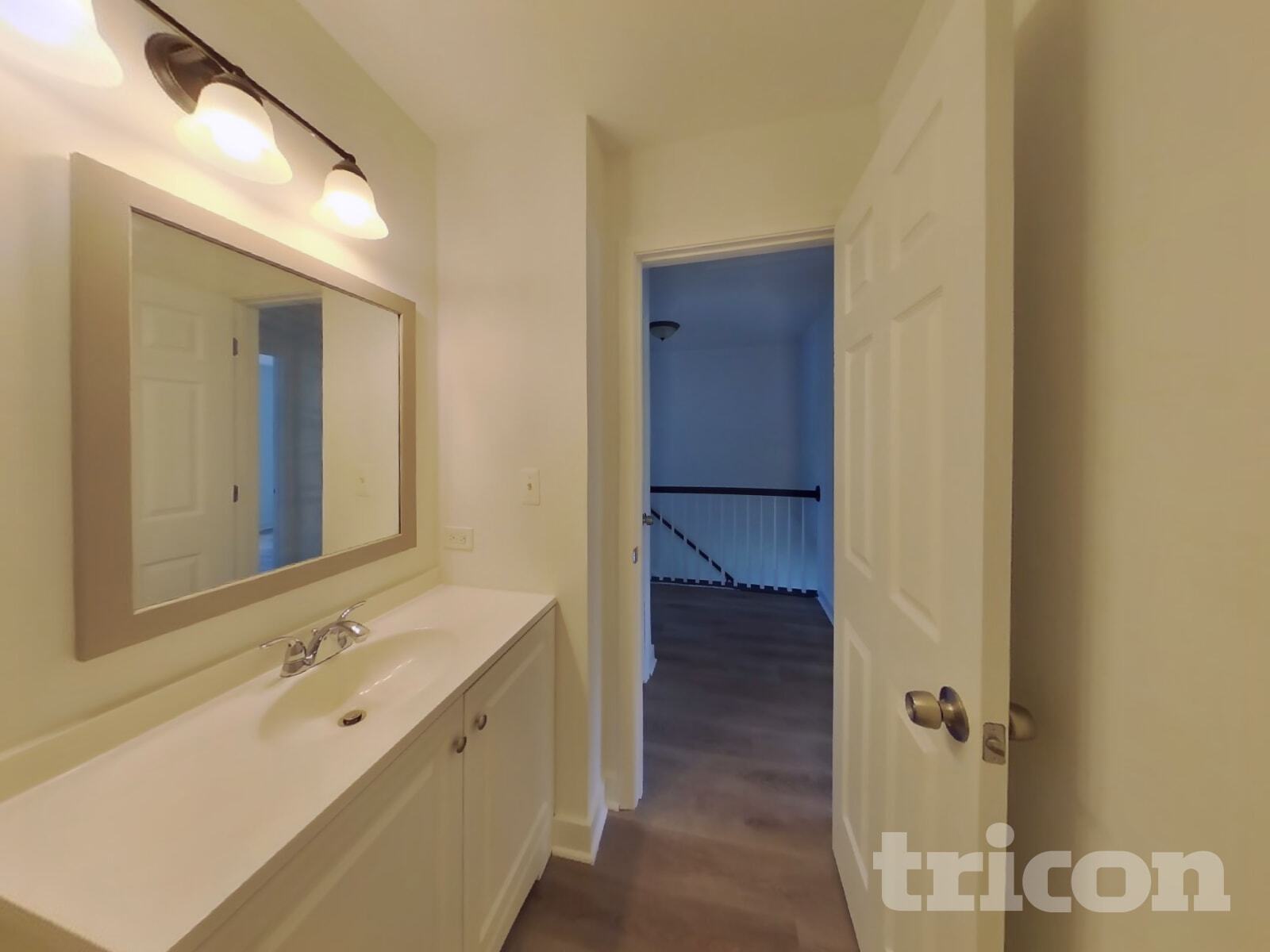 Building Photo - 7217 Sutherland Ct