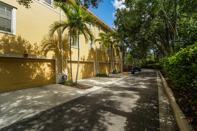 Building Photo - 104 Jesup Ln