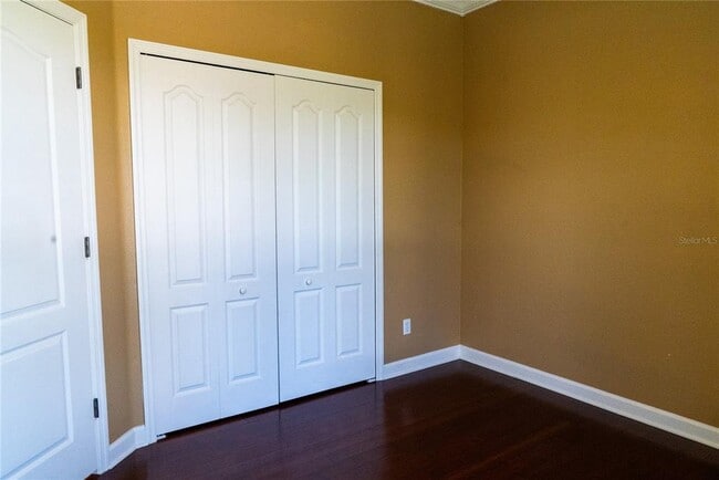 Building Photo - 5144 Legacy Oaks Dr