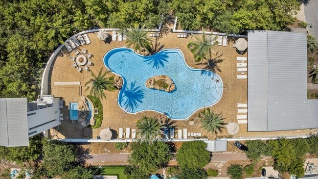 Building Photo - 28 Emerald Beach Cir