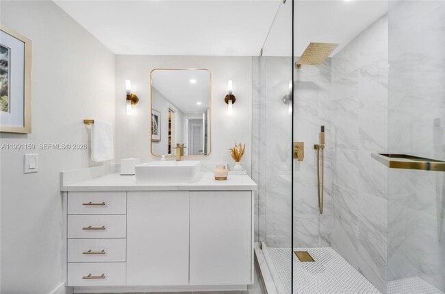 Building Photo - 2100 S Ocean Dr