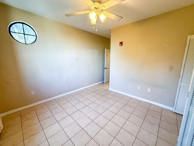 Building Photo - St. Charles Place #306