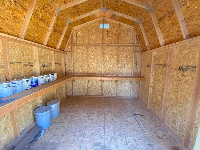 Building Photo - Northeast El Paso/Sandstone Ranch Estates 4 Bed 2.5 Bath Refrig A/C