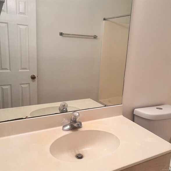 Building Photo - 4613 Harvest Way