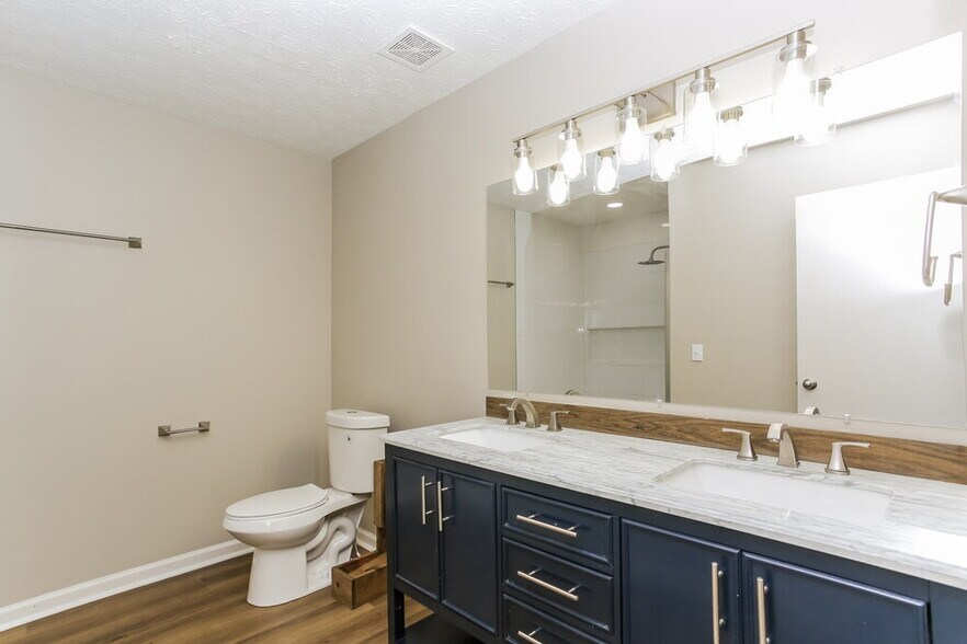 Building Photo - 4270 Umiak Dr