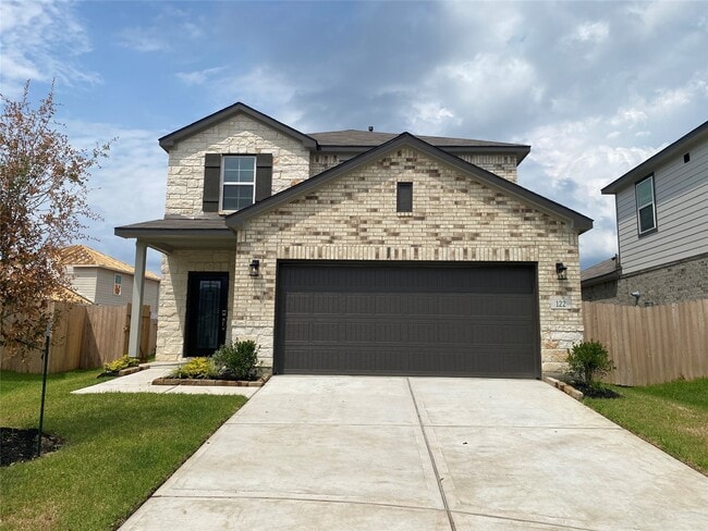 Building Photo - 122 Alset Dr