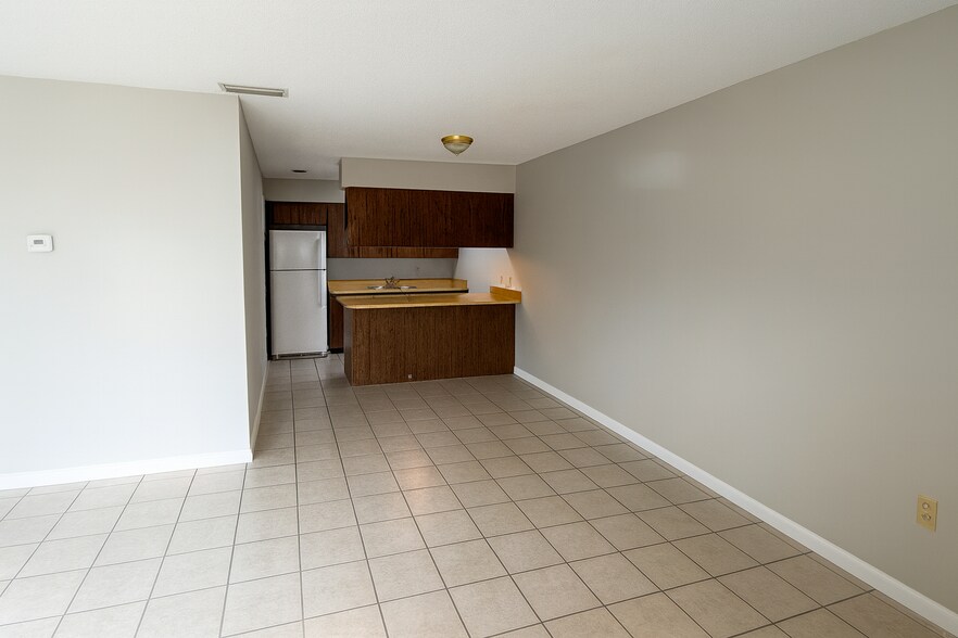 Building Photo - 1733 SW 108th Ln