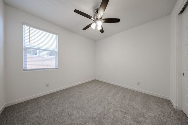 Building Photo - NEW 5 Bedroom 3 Bathroom Home Available fo...