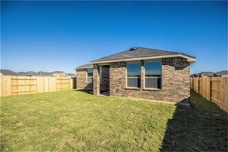 Building Photo - 8410 Green Paseo Pl
