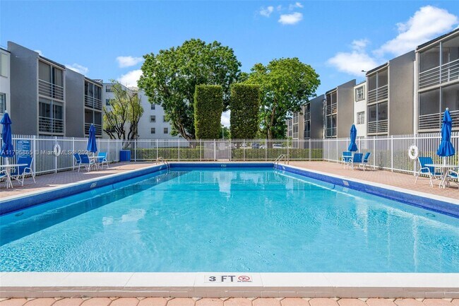 Building Photo - 14170 SW 84th St
