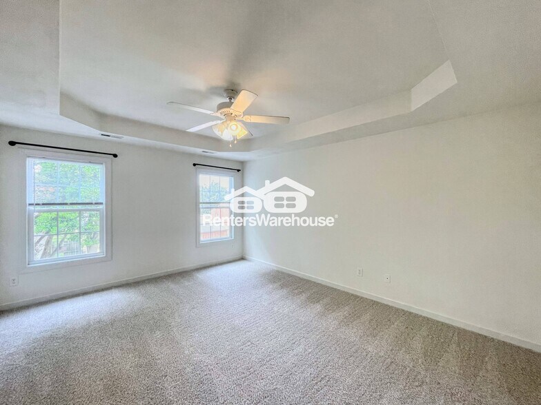 Building Photo - 1713 Sparrow Rd