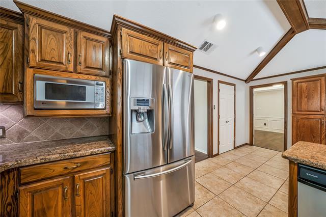 Building Photo - 153 Creek Courts Dr