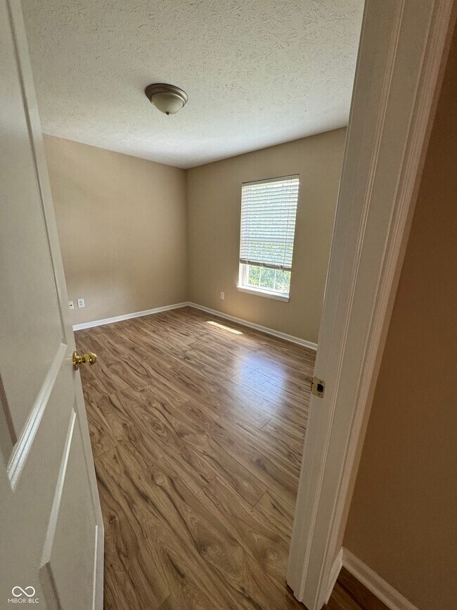 Building Photo - 11204 Aleene Way