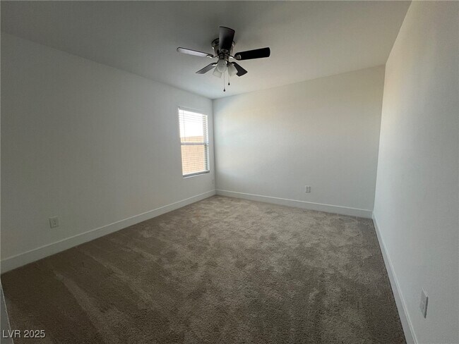 Building Photo - 7550 Quail Rock Ave