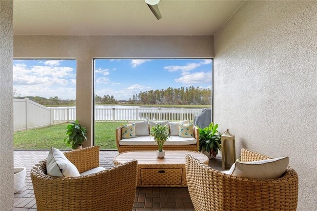 Building Photo - 8692 Little Bluestem Dr