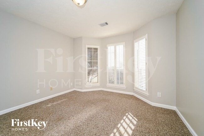 Building Photo - 12289 Riviera Dr