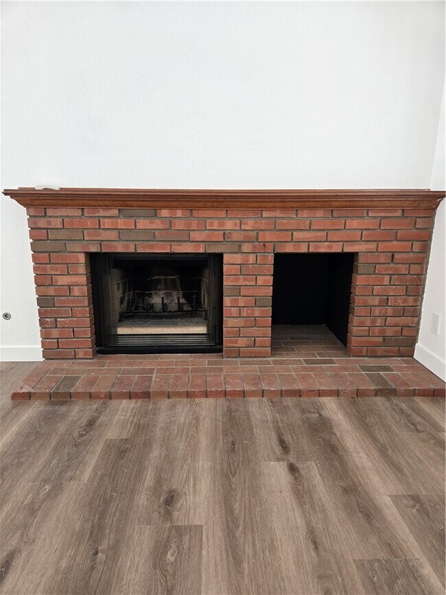 Building Photo - 21082 Primrose Ln