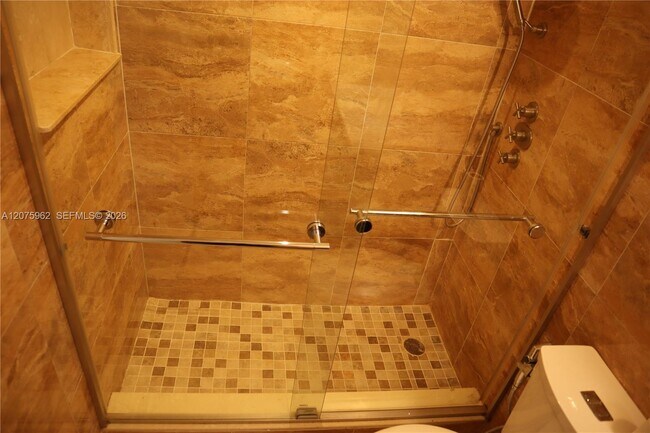 Building Photo - 13105 Ixora Ct
