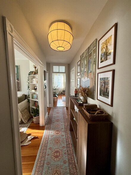 Building Photo - 11 Eustis St