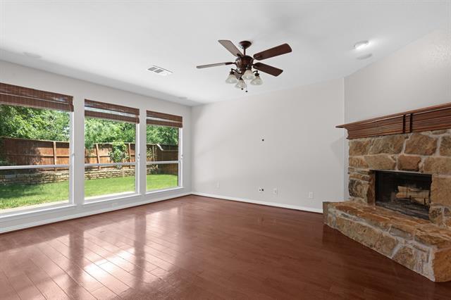 Building Photo - 1441 Golf Club Dr